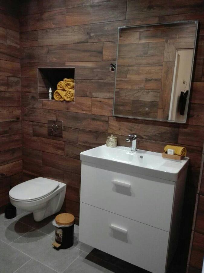 L'esquilon Chambre d'hôte Acomodação com café da manhã Thiat Exterior foto